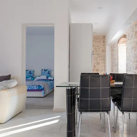 Διαμέρισμα With Parking Spaces Bibinje, Zadar - 21094 Bibinje