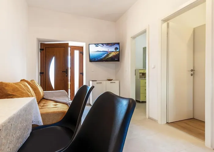 With Parking Spaces Bibinje, Zadar - 21094