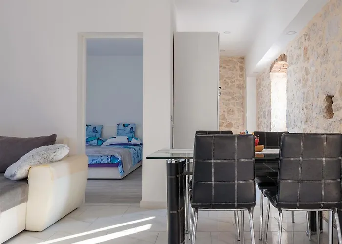 Apartamento With Parking Spaces Bibinje, Zadar - 21094 Bibinje