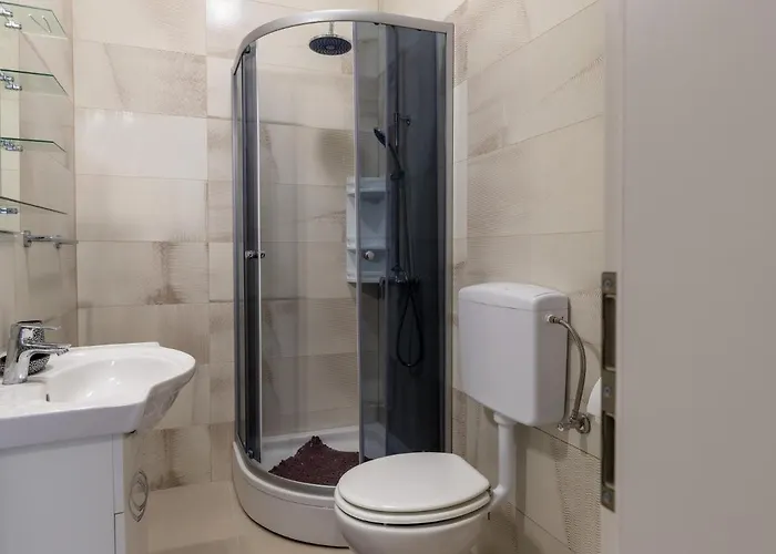 Apartamento With Parking Spaces Bibinje, Zadar - 21094 Bibinje