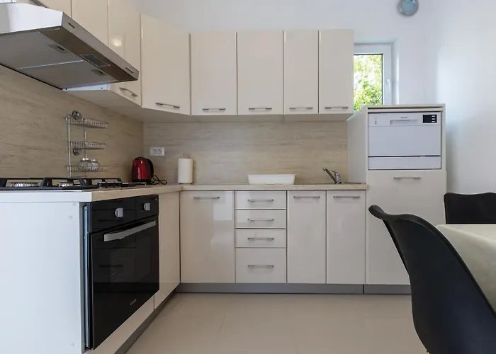 With Parking Spaces Bibinje, Zadar - 21094 Apartamento *